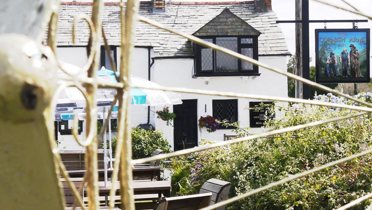 Cornish Arms Inn Port Isaac 2 Miles Pendoggett Екстериор снимка