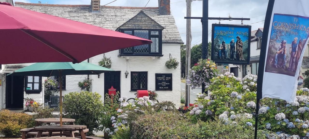 Cornish Arms Inn Port Isaac 2 Miles Pendoggett Екстериор снимка