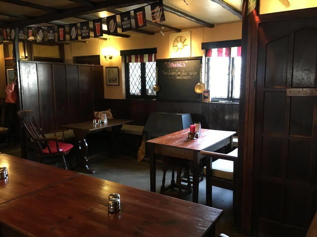 Cornish Arms Inn Port Isaac 2 Miles Pendoggett Екстериор снимка